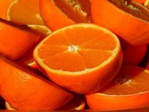 A narancsban található C-vitamint a nikotin eliminálja